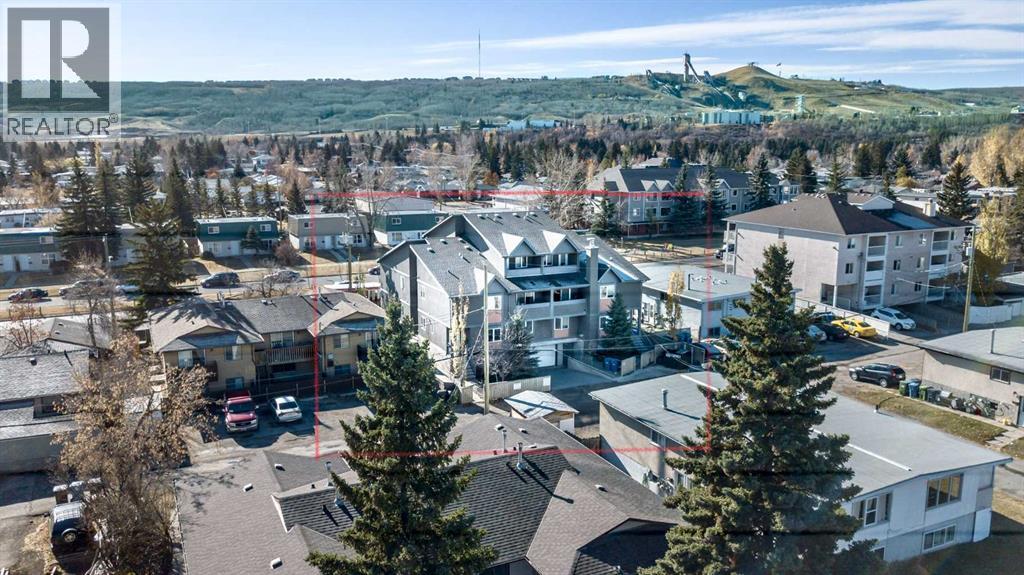 7714 - 7716 Bowness Road NW, Bowness