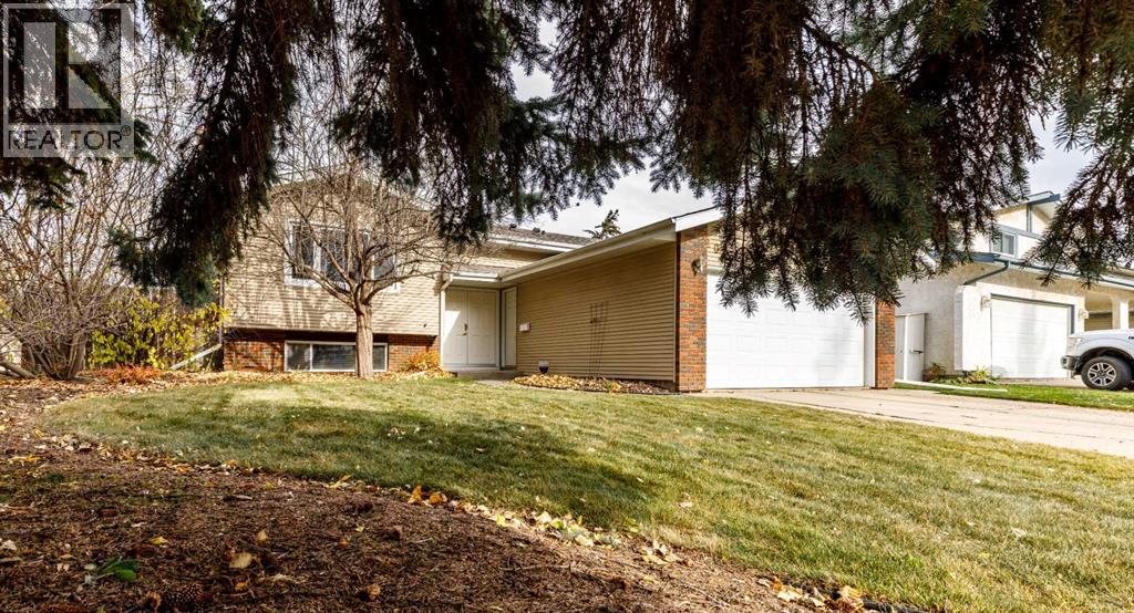 Photo of 102 Welton Crescent, Red Deer