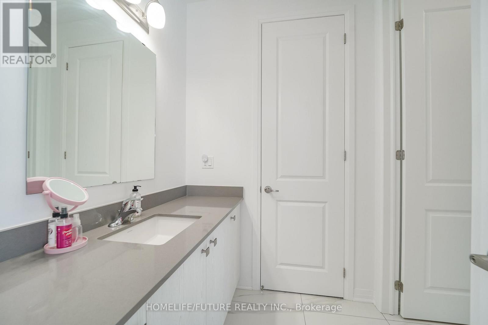 117 DEER RIDGE CRESCENT - 21