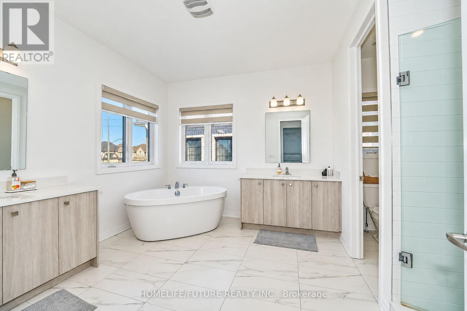 117 DEER RIDGE CRESCENT - 25