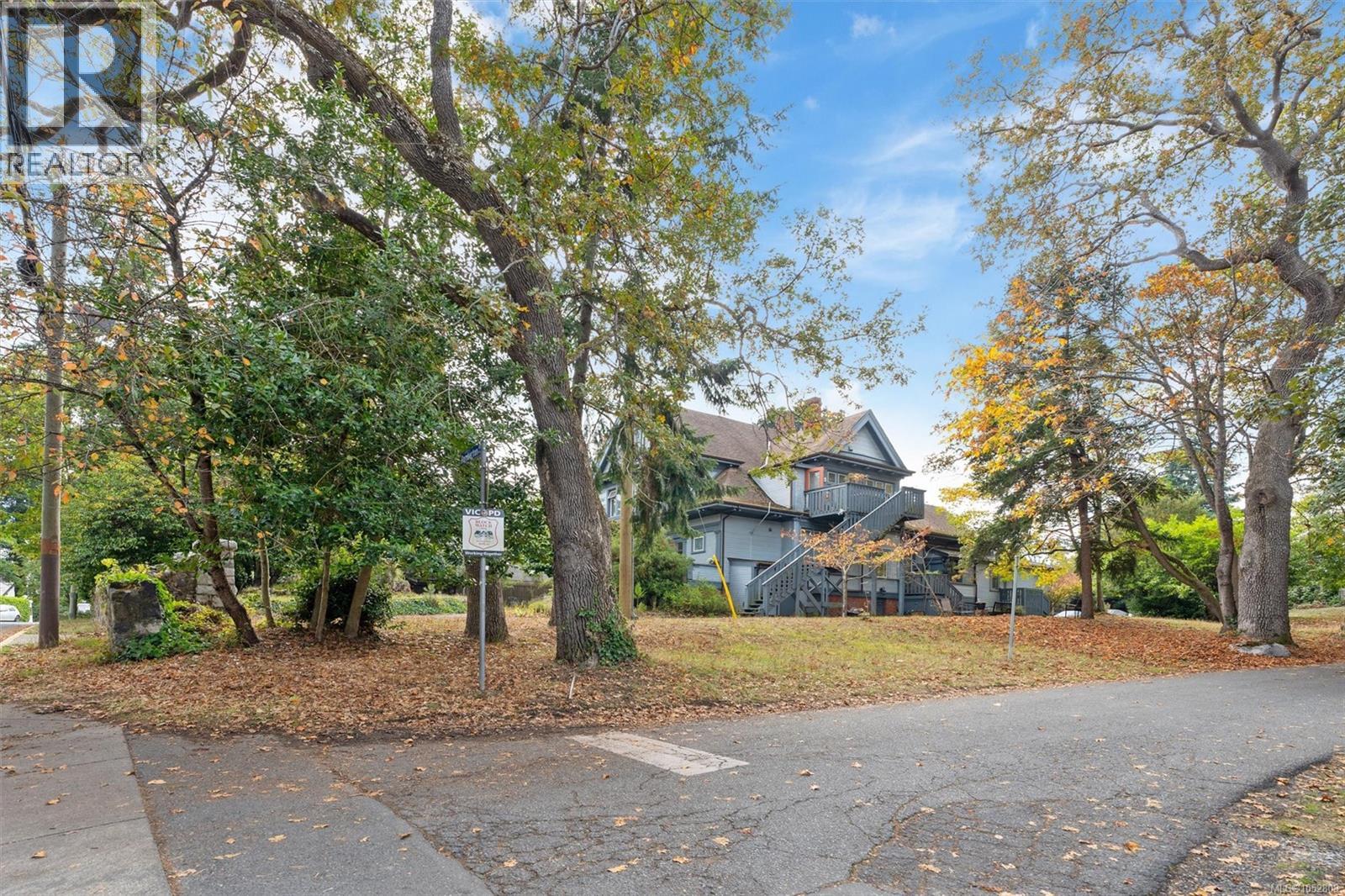  930 Pemberton Road, Victoria