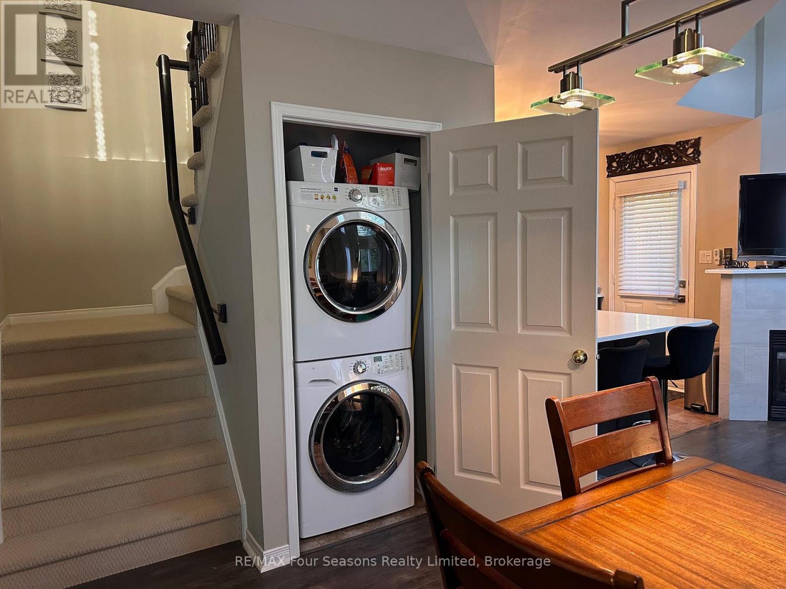 41 Sundial Court, Collingwood photo 6