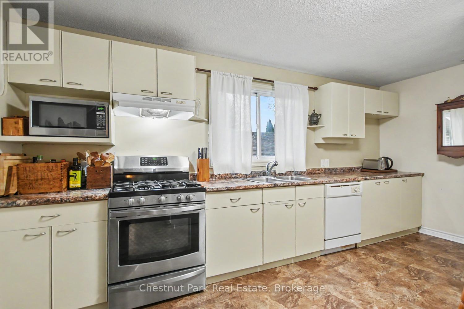 491 Minnesota Street, Collingwood photo 13
