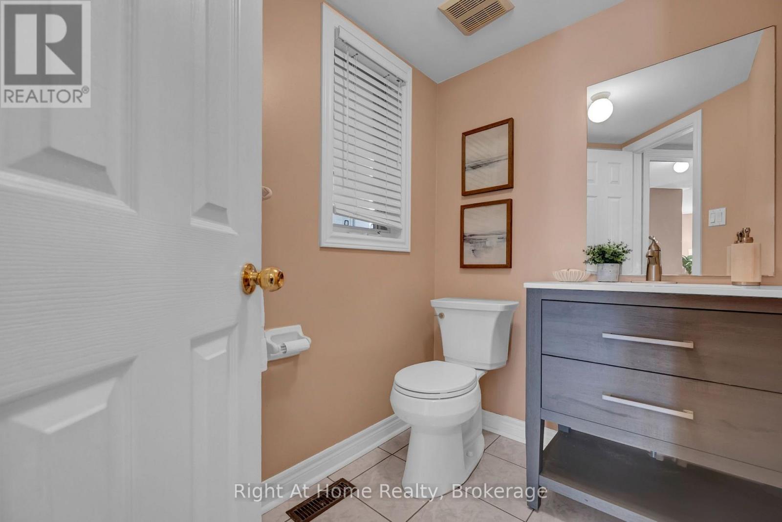 47 Welsh Street, Ajax, ON photo 21