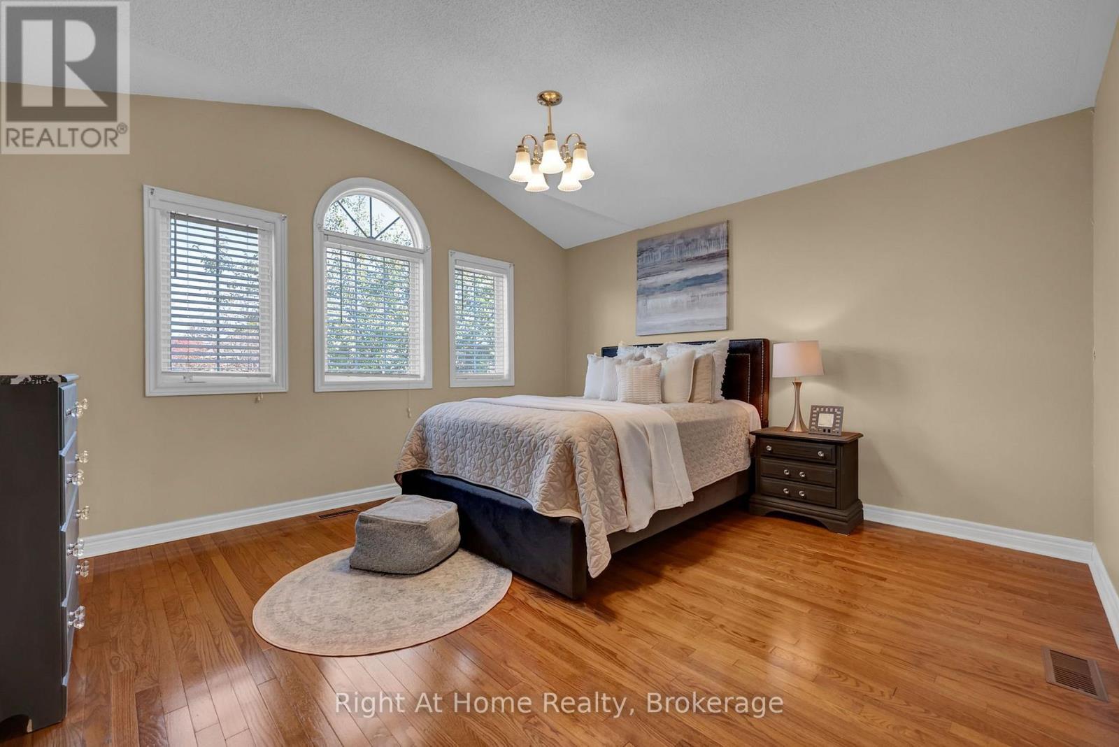 47 Welsh Street, Ajax, ON photo 32
