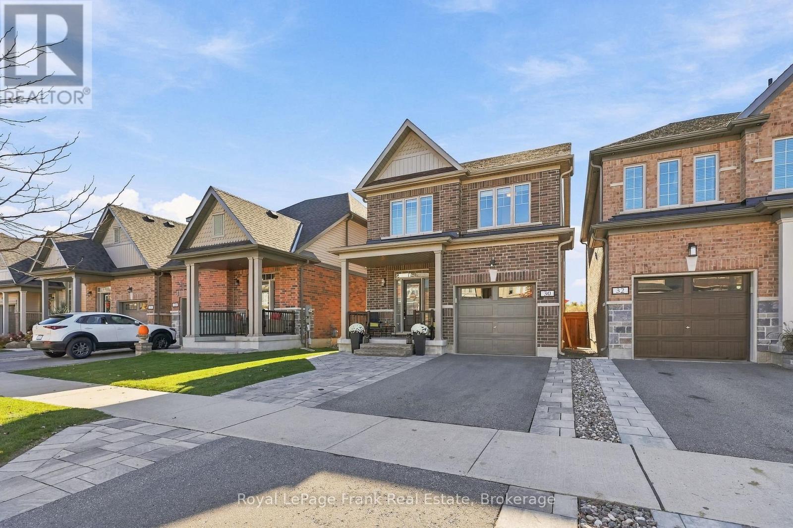 30 DOCTOR ARCHER DRIVE, Scugog (Port Perry) — photo 2