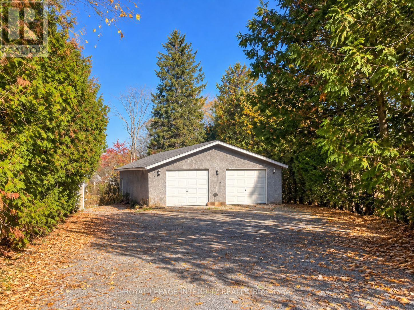818 DAVID MANCHESTER ROAD - 3