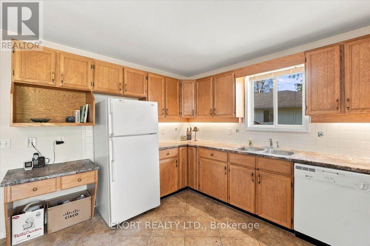 81 PARKVIEW HEIGHTS - 10