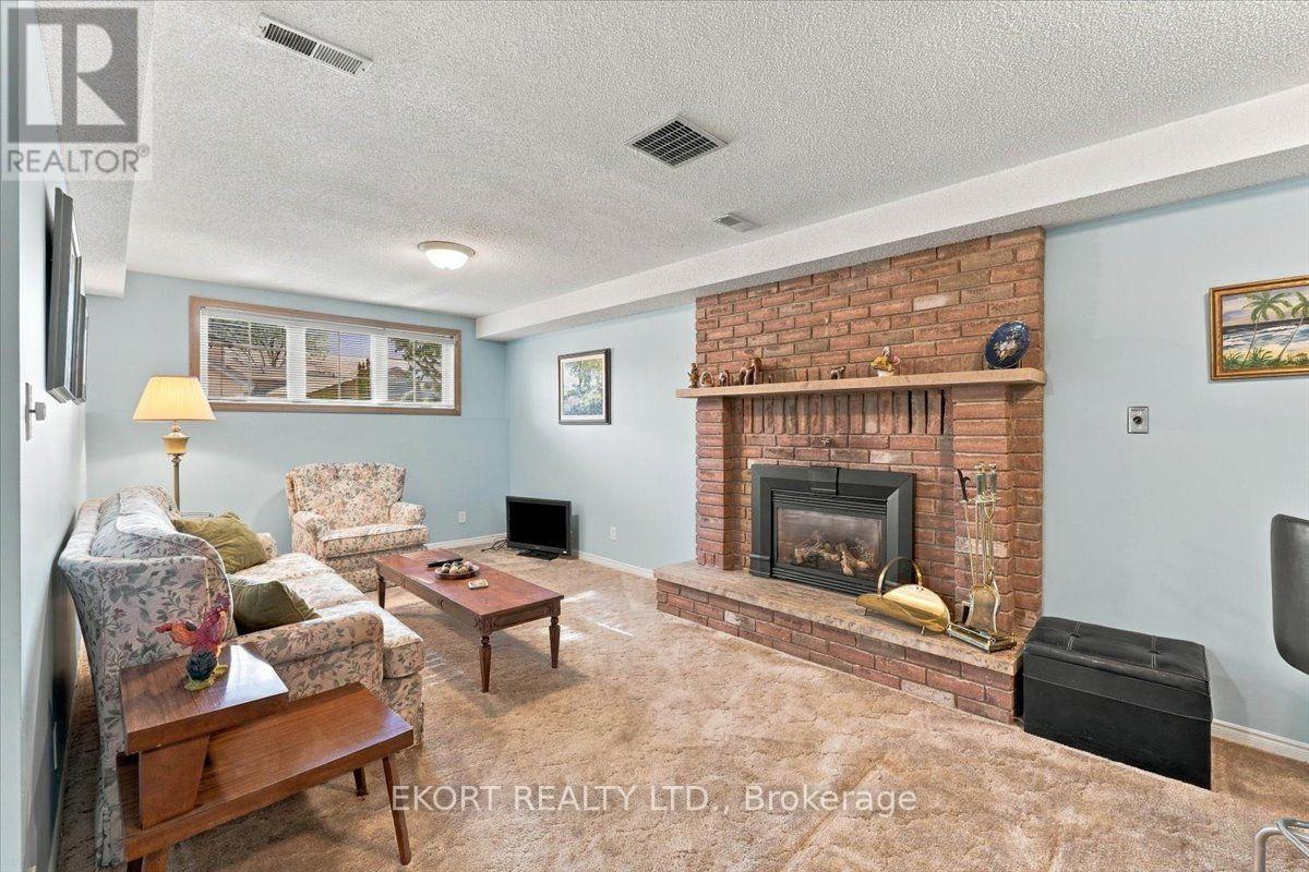 81 Parkview Heights, Quinte West, ON photo 23