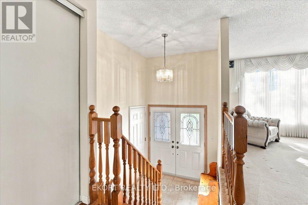 81 PARKVIEW HEIGHTS - 4