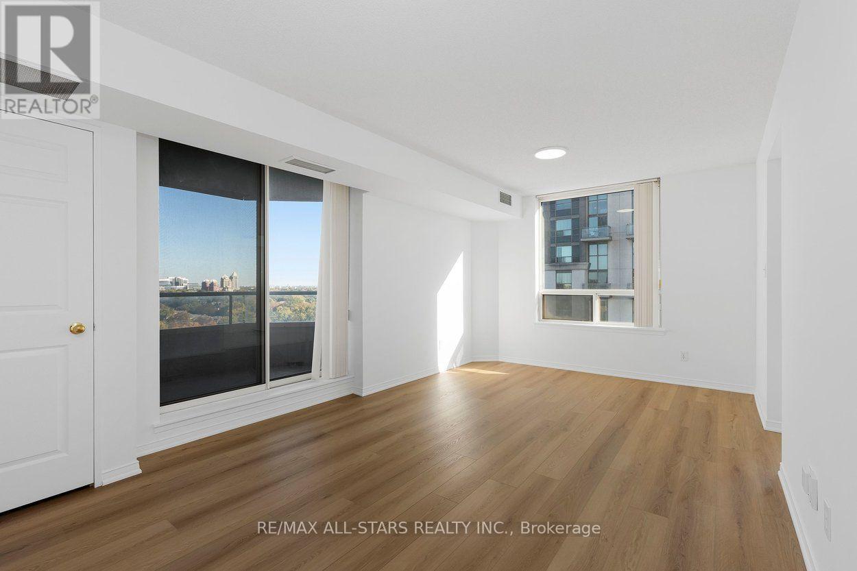 #1505 18 HILLCREST AVENUE - 4