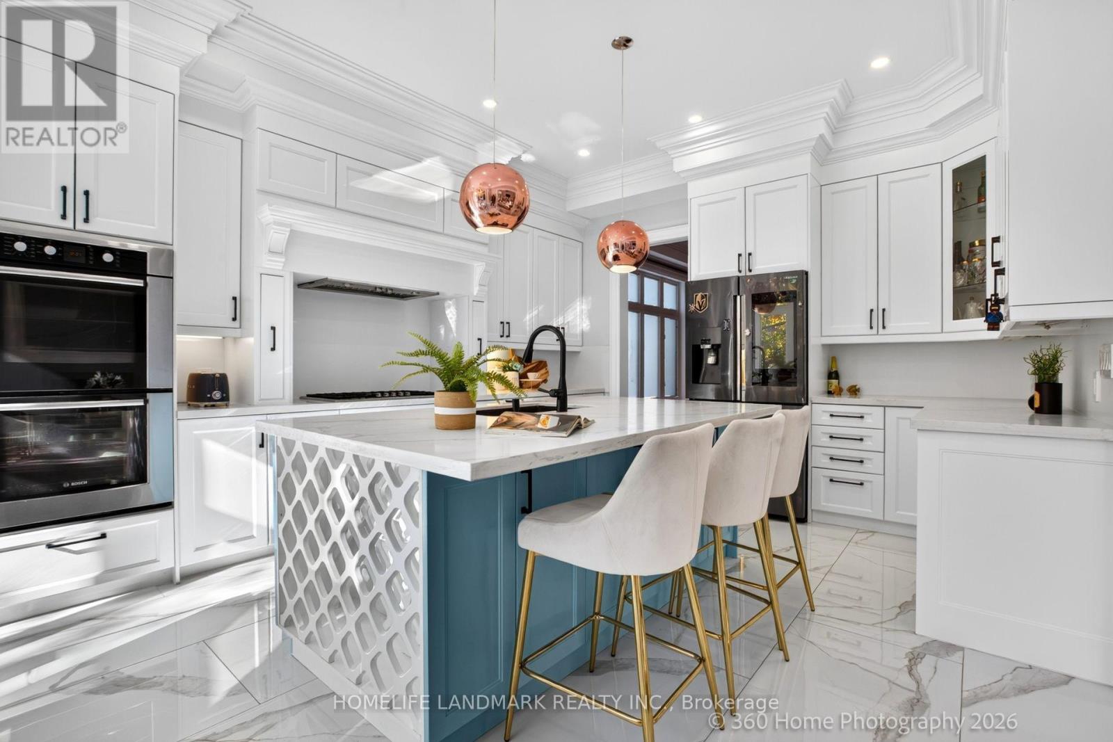 83 Stormont Avenue, Toronto, ON photo 8