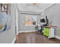 83 Stormont Avenue, Toronto, ON M5N2C3 Photo 28