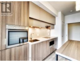 5012 - 8 Eglinton Avenue E, Toronto, ON M4P0C1 Photo 13
