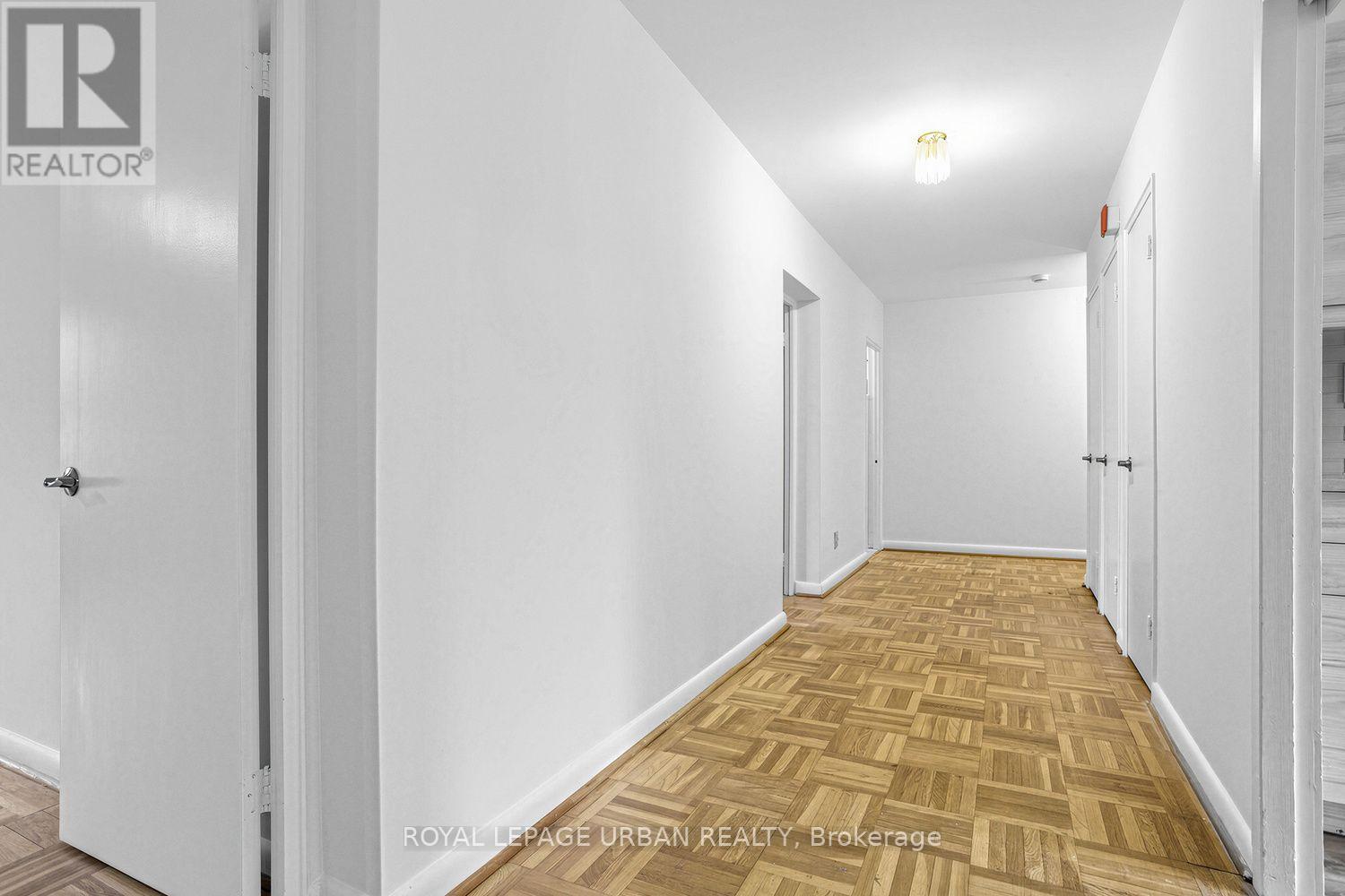 17- 8 Corinth Gardens, Toronto, ON photo 15