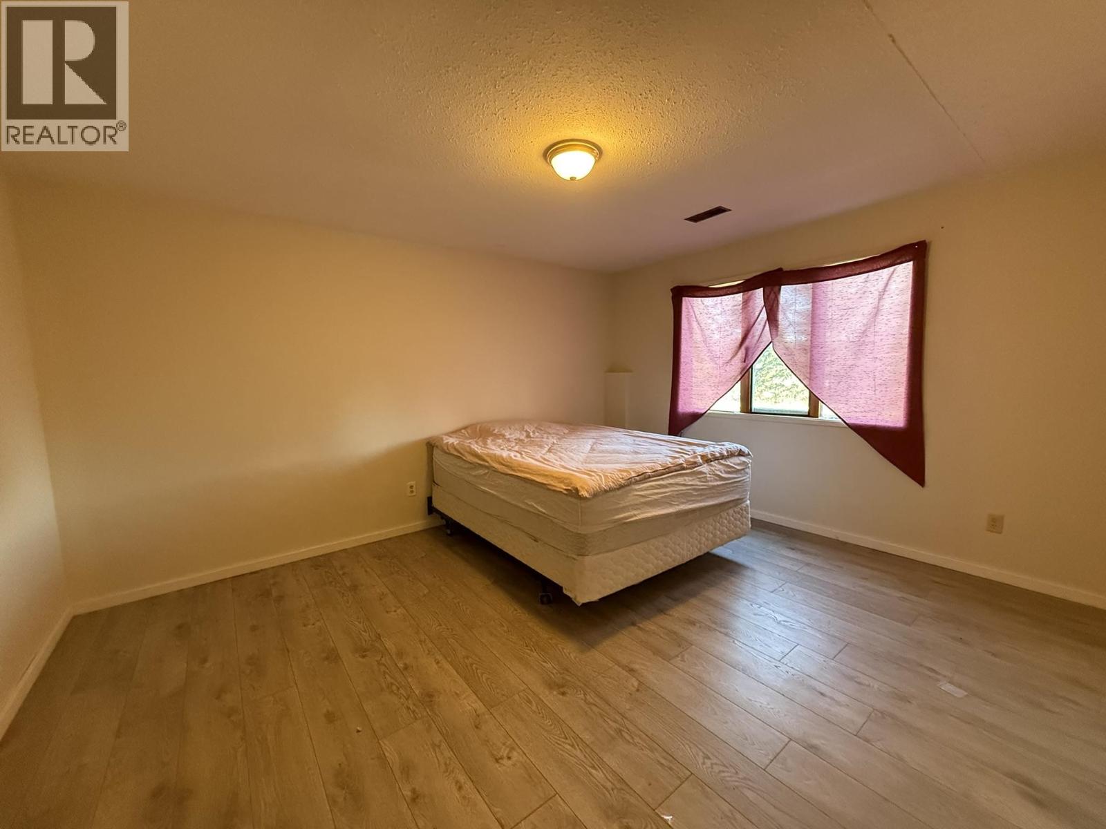 1288 WEST FRASER ROAD - 15