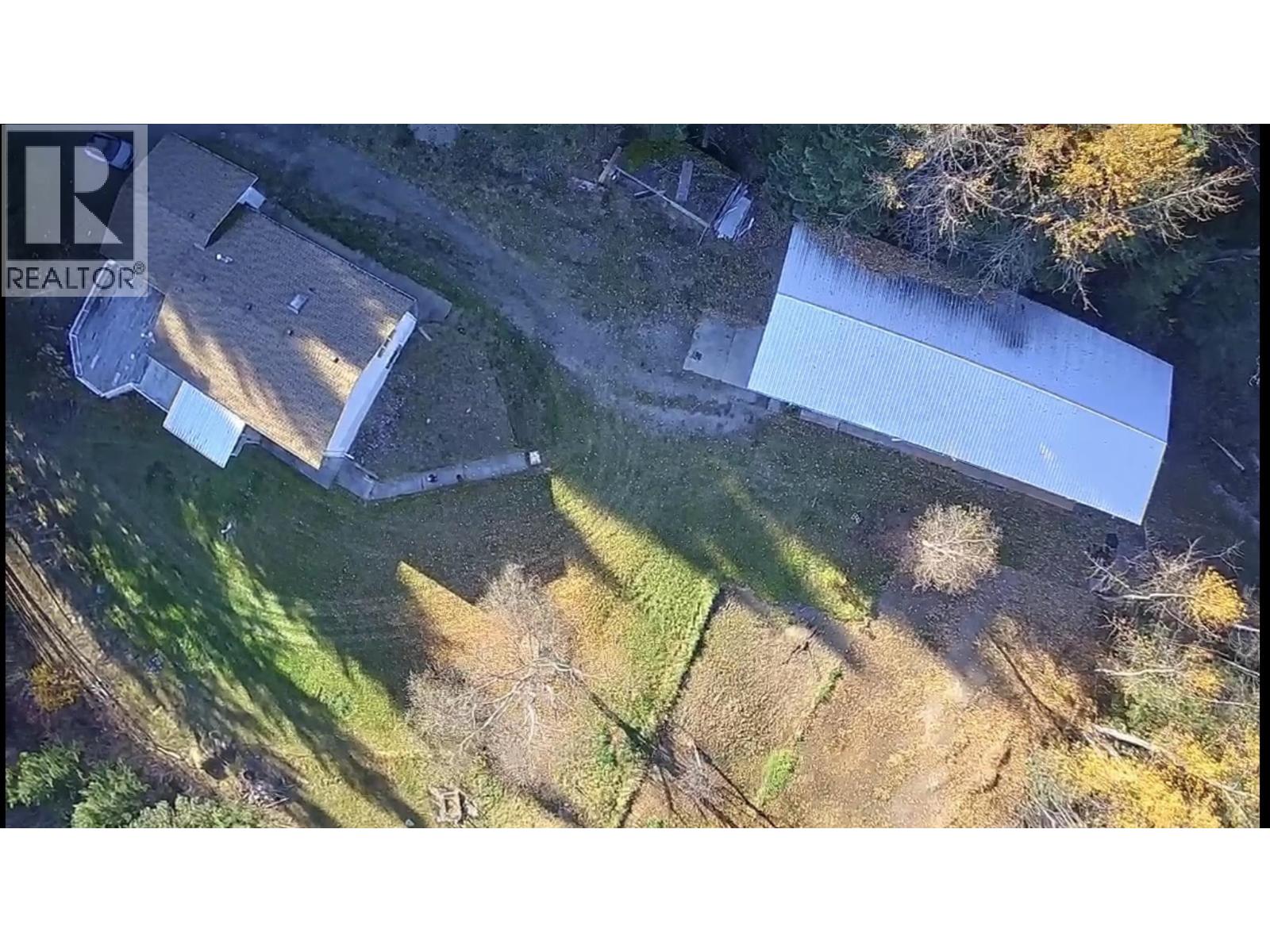 1288 WEST FRASER ROAD - 35