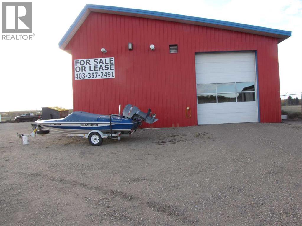 3208 52 Avenue, Innisfail — photo 4