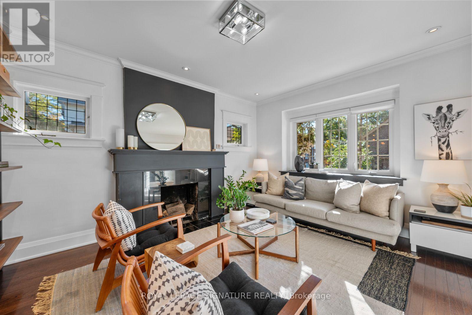 36 Duart Park Road, Toronto, ON photo 11