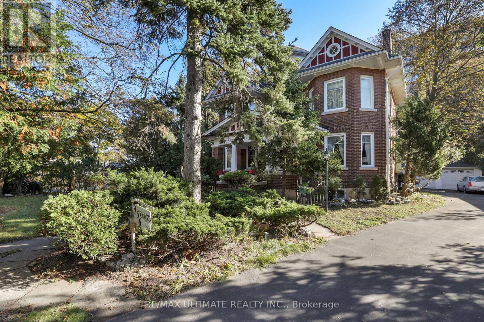 456 Manse Road, Toronto, ON photo 2