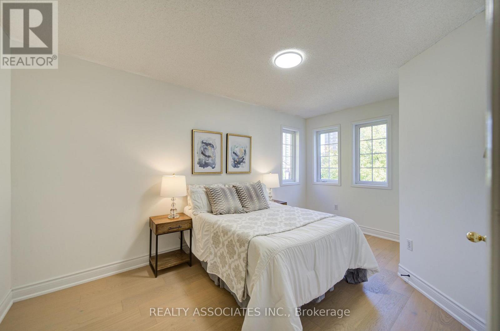 71 Highhill Drive, Toronto, ON photo 21
