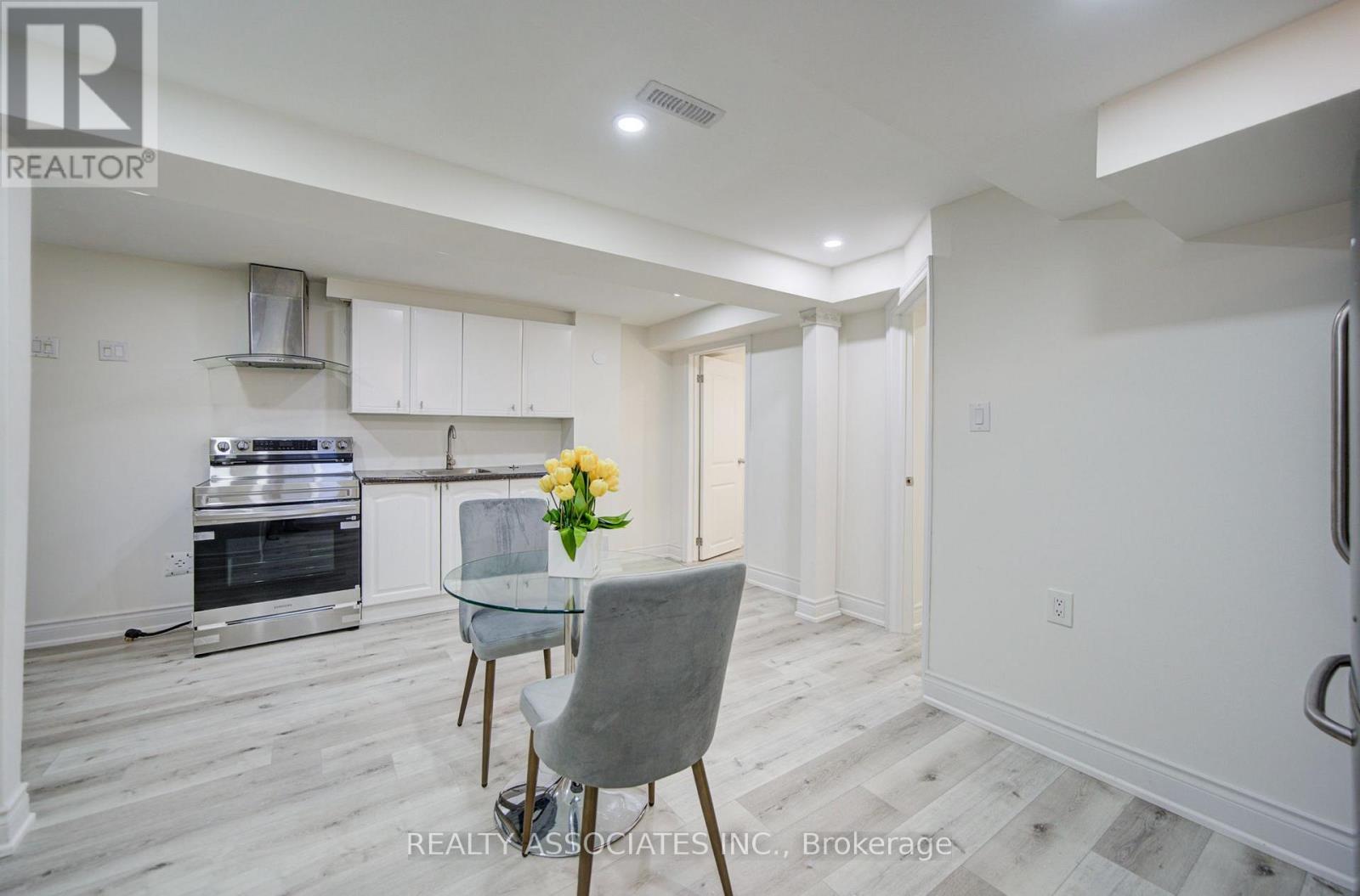 71 Highhill Drive, Toronto, ON photo 38