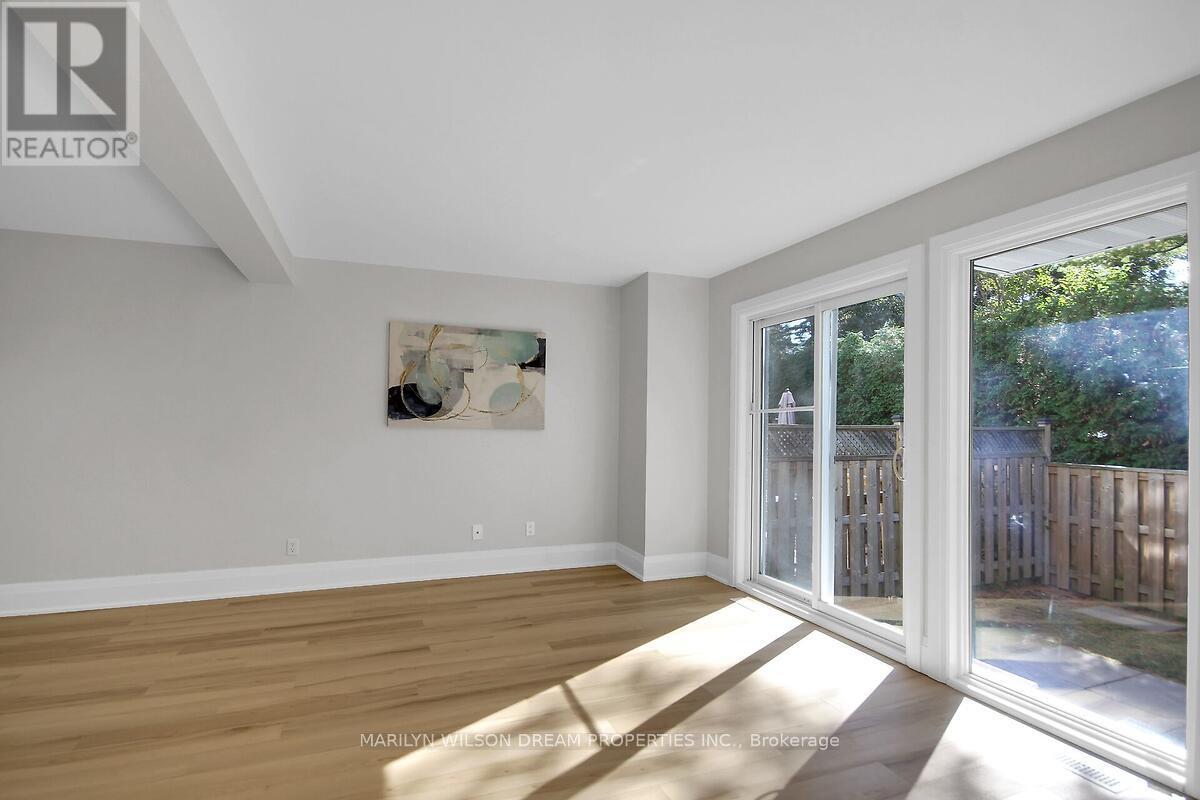 Condos for Sale in Ottawa – 136 BENTBROOK CRESCENT, Ottawa – By Peter Sagos - Image 9