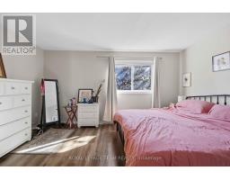 62 Springwater Drive, Ottawa, ON K2M1X6 Photo 12