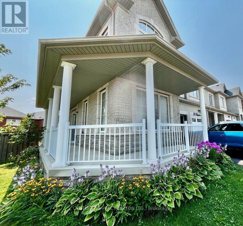 78 Napanee Street, Richmond Hill, ON photo 2