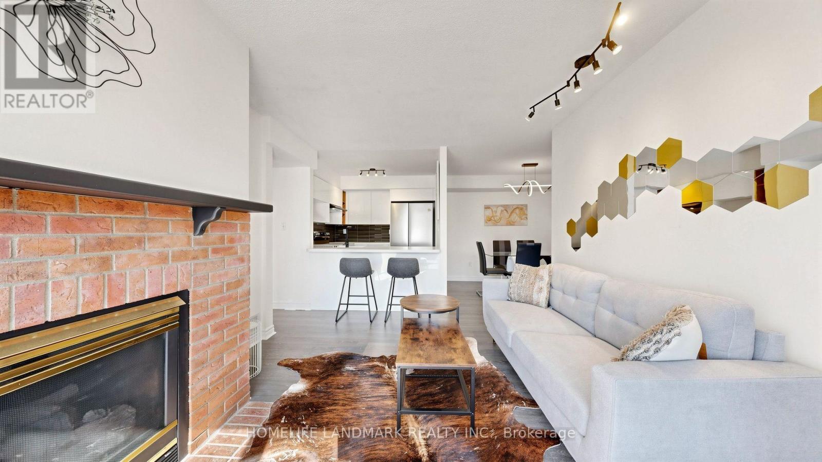 #613 75 WELDRICK ROAD E - 10