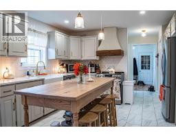 Living room - 5 Allison Court, Oromocto, NB E3V2M8 Photo 16
