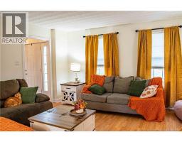 5 Allison Court, photo 4