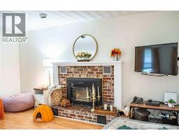 5 Allison Court, photo 5
