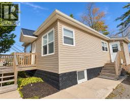 473 Elmwood Drive, photo 2