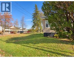 473 Elmwood Drive, photo 3