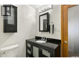 410 Bronson Crescent, Saskatoon, SK S7J5E2 Photo 27