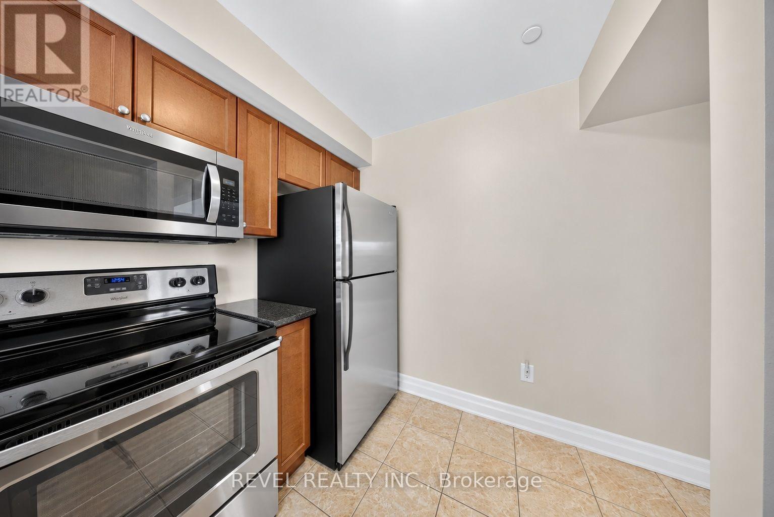 209- 1045 Nadalin Heights, Milton, ON photo 14