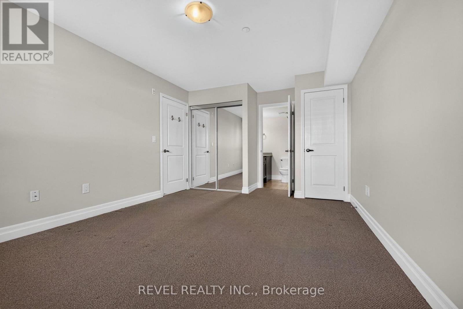 209- 1045 Nadalin Heights, Milton, ON photo 18