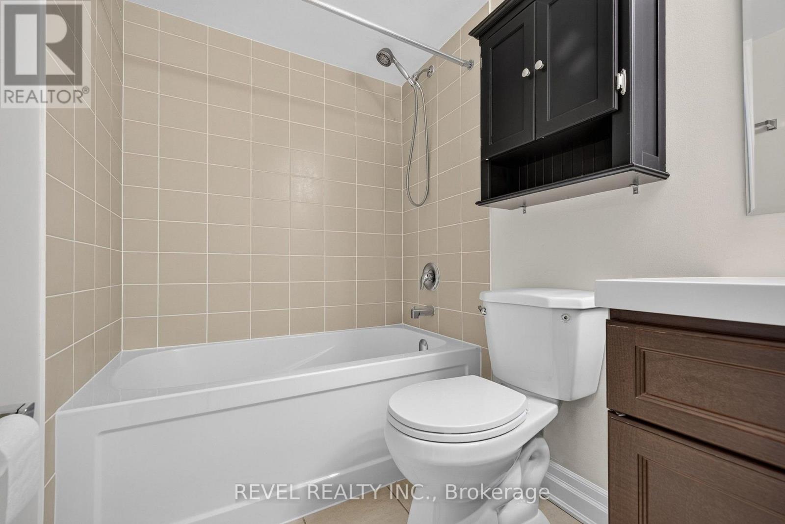 209- 1045 Nadalin Heights, Milton, ON photo 25