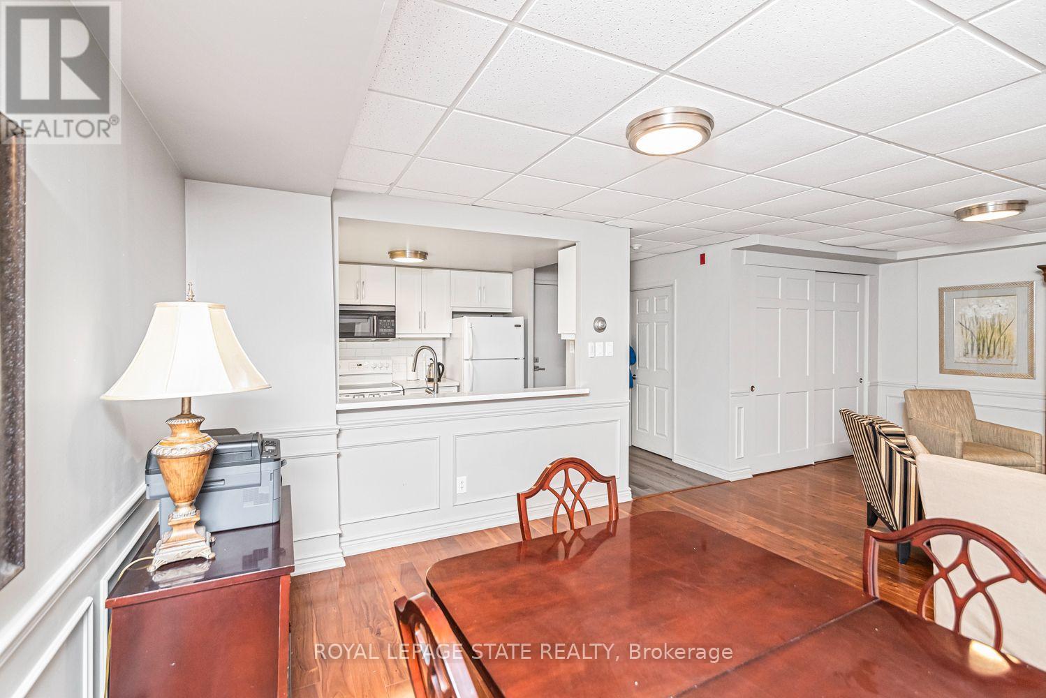 #403 430 PEARL STREET - 40