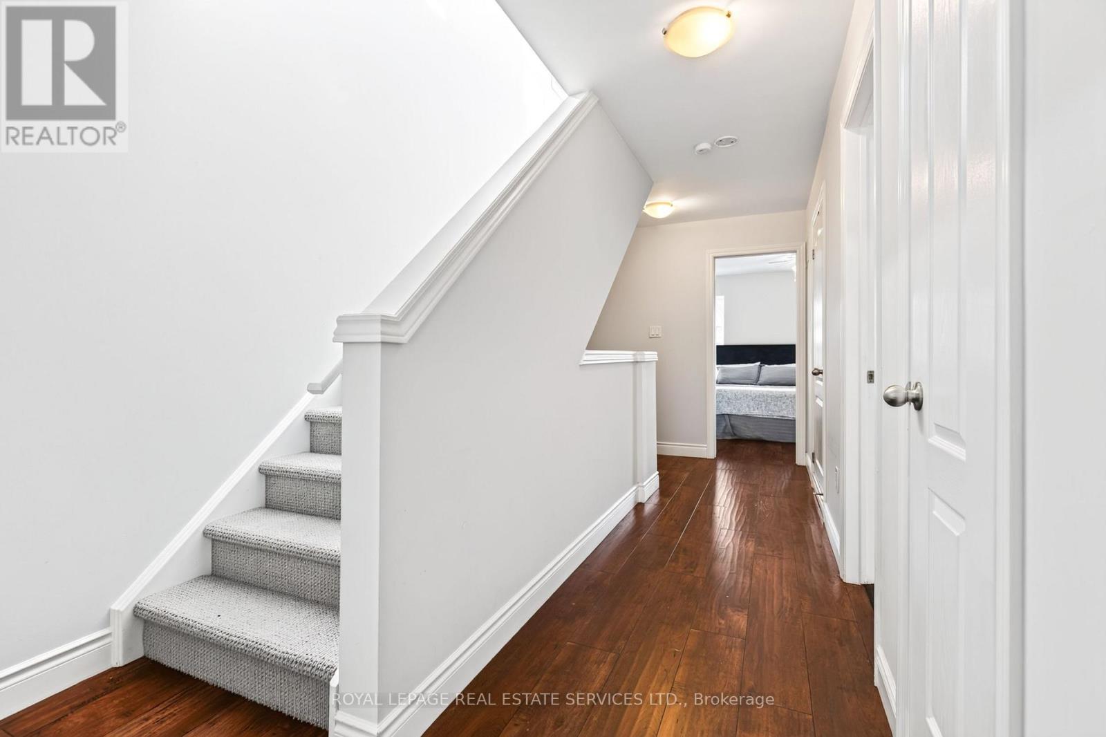 2453 Scholars Common Lane, Burlington, ON photo 23