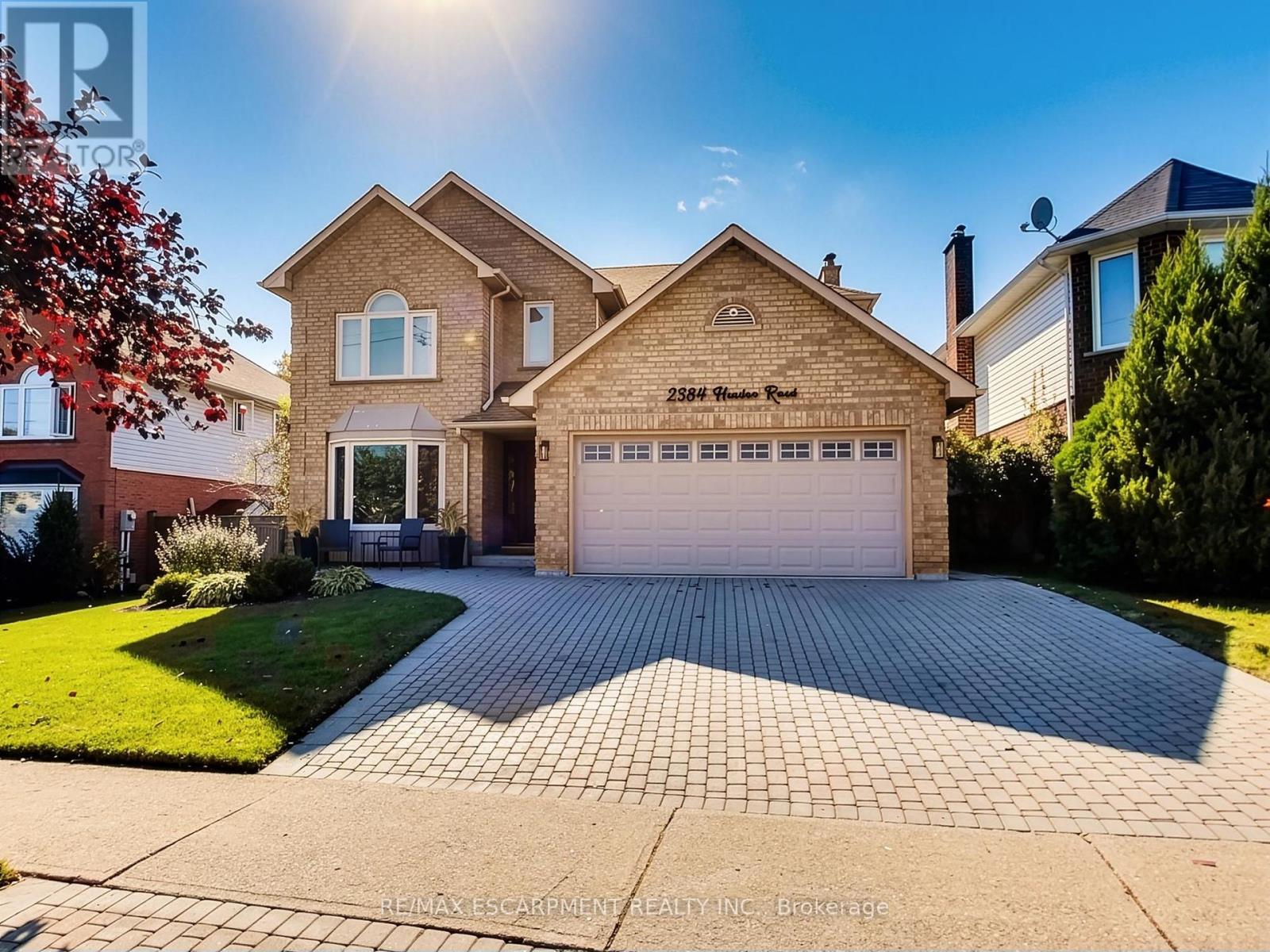 2384 HEADON ROAD, Burlington (Headon)