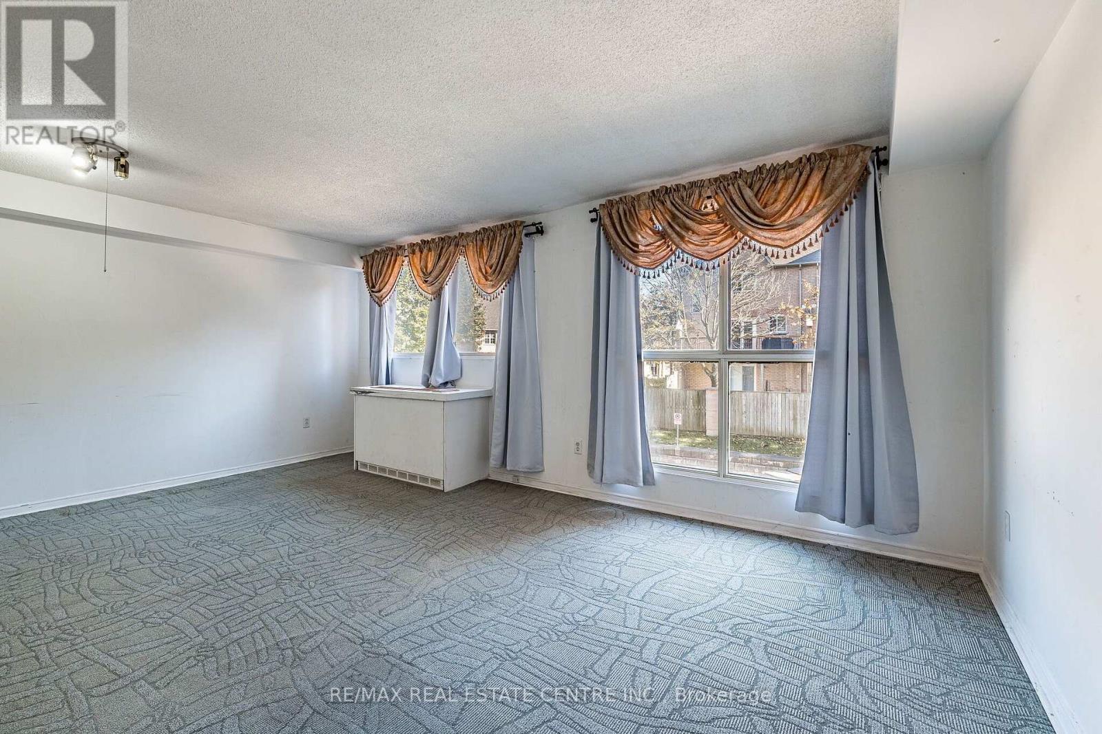 101- 8351 McLaughlin Road South, Brampton, ON photo 18