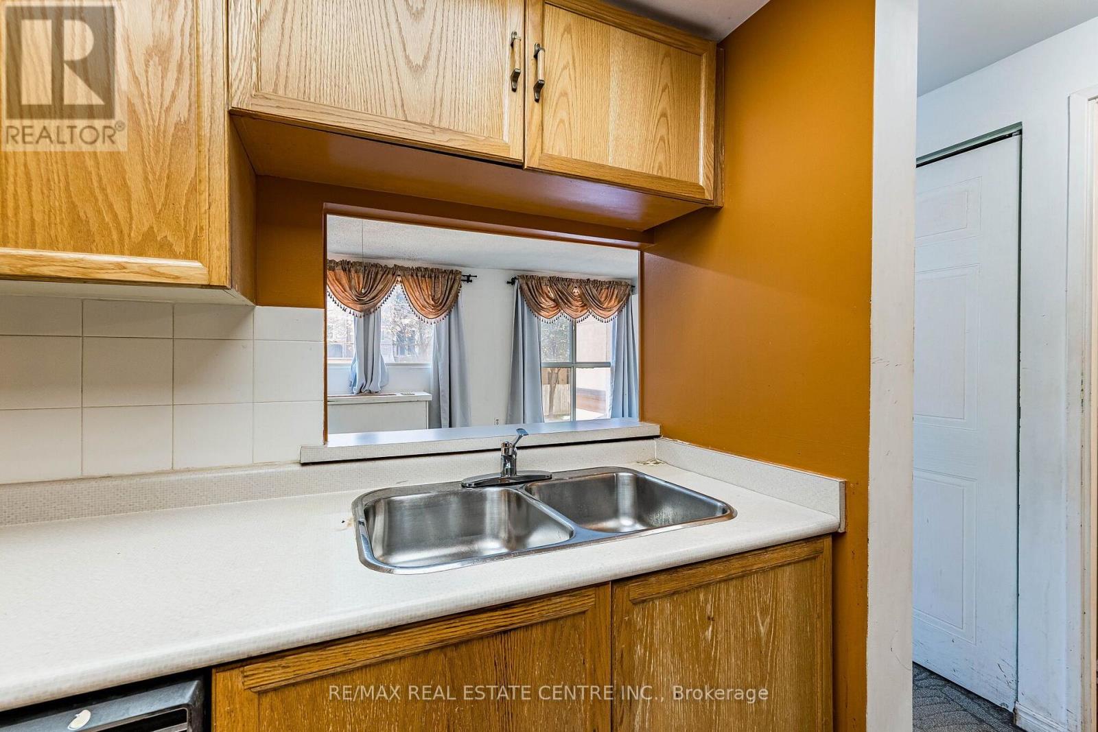 101 - 8351 MCLAUGHLIN ROAD S, Brampton (Brampton South) — photo 9