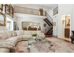 Mud room - 1320 Woodland Avenue, Mississauga, ON L5G2X9 Photo 8