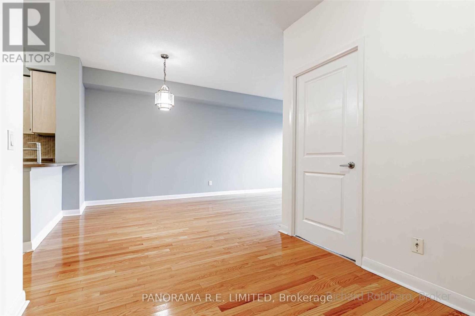 209 - 235 SHERWAY GARDENS ROAD, Toronto (Islington-City Centre West) — photo 10
