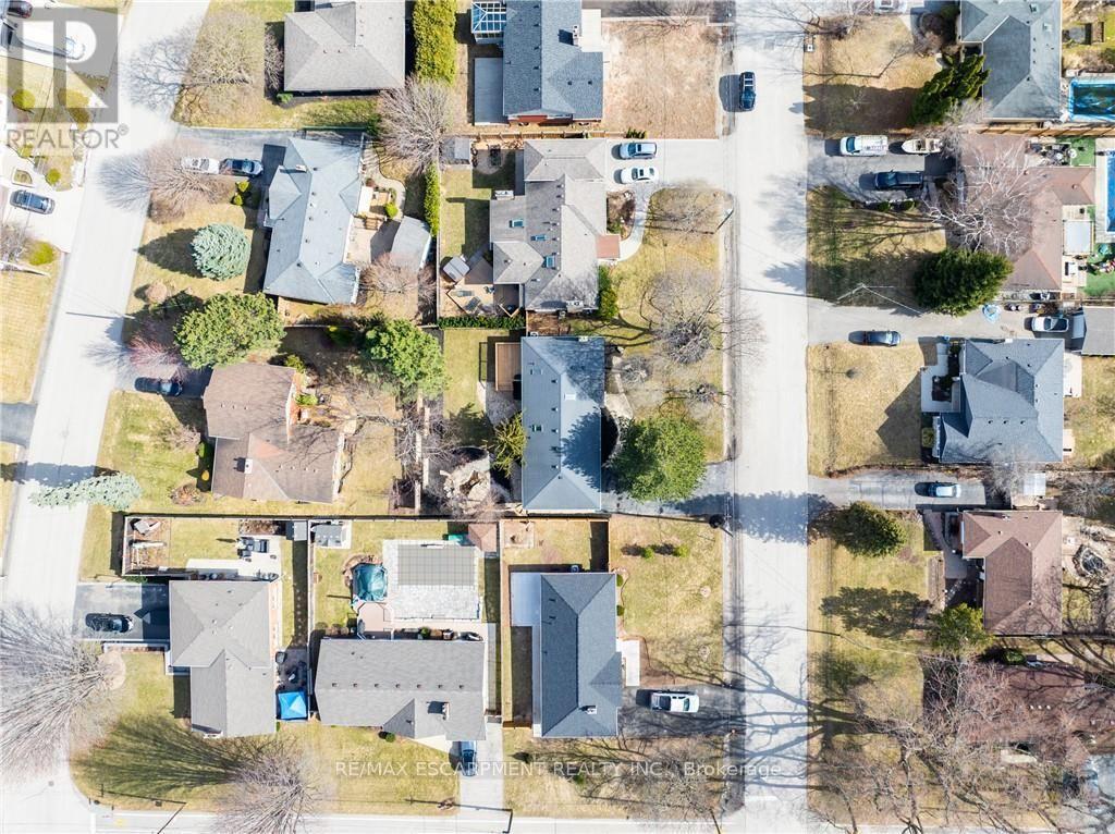 869 Condor Drive, Burlington, ON photo 37