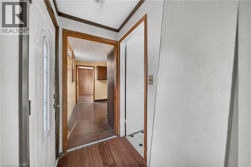 439 ALICE Avenue, Kitchener — photo 11