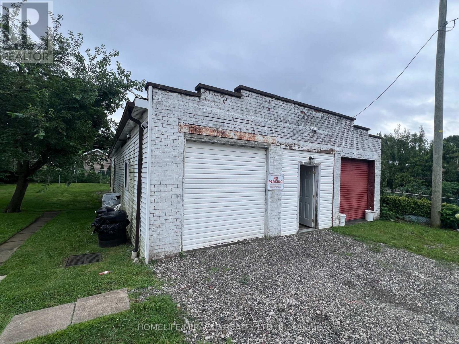 5470 LEWIS AVENUE, Niagara Falls (Clifton Hill) — photo 4