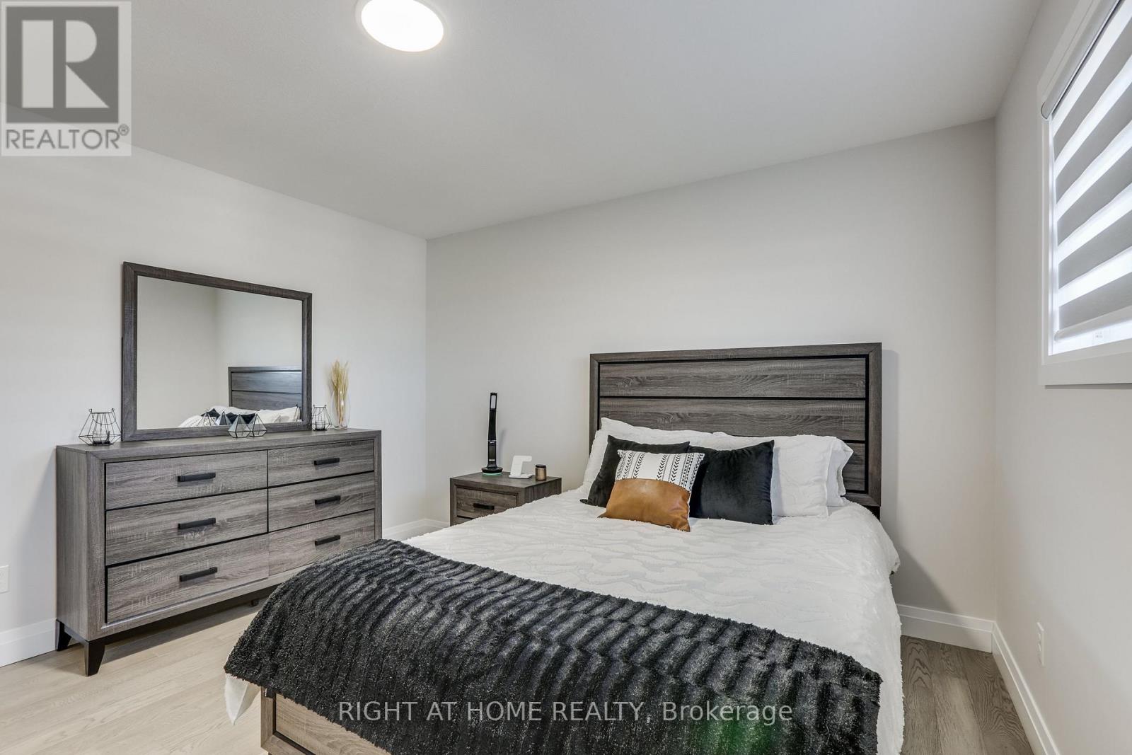 26 Compass Trail, Central Elgin, ON photo 33